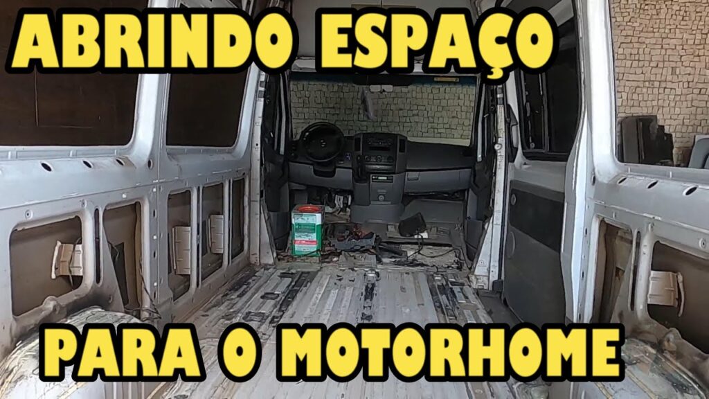 motorhome caindo no mundo